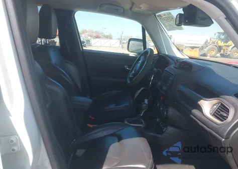 2017 Jeep Renegade Limited 4X4 из США, поврежденный, VIN ZACCJBDB3HPE47042